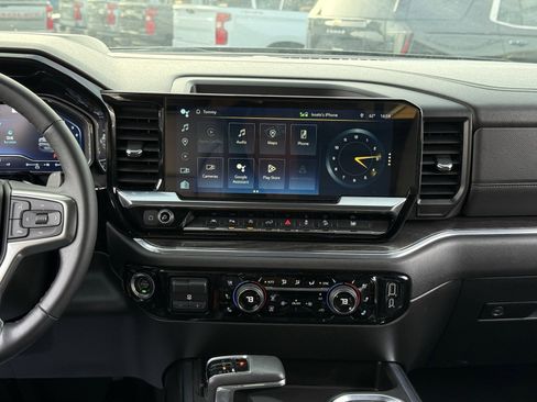 Used 2023 Chevrolet Silverado 1500 LTZ w/ LTZ Premium Package image 21