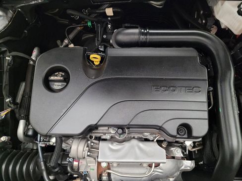 Used 2025 Chevrolet Malibu LT FWD image 30