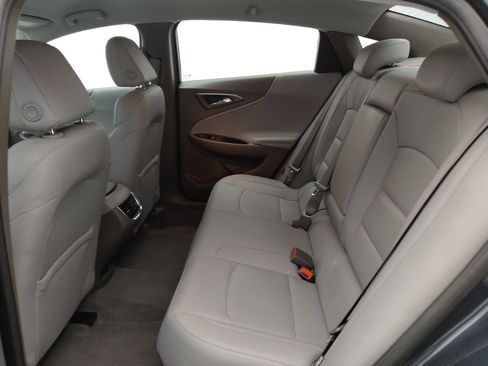 Used 2019 Chevrolet Malibu Premier FWD image 18