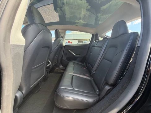 Used 2023 Tesla Model Y Long Range AWD/4WD image 24