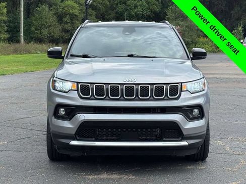 Used 2023 Jeep Compass Limited AWD/4WD image 30