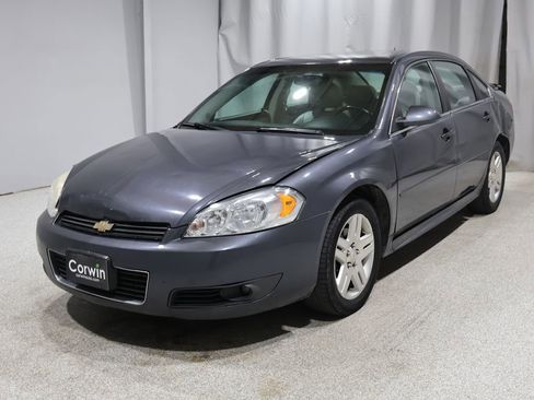 Used 2010 Chevrolet Impala LT w/ Luxury Edition Package image 6