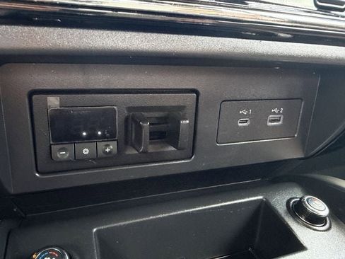 Used 2024 Nissan Titan Platinum Reserve w/ Moonroof Package image 22