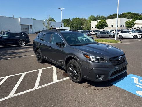 Used 2020 Subaru Outback Onyx Edition XT AWD/4WD image 7