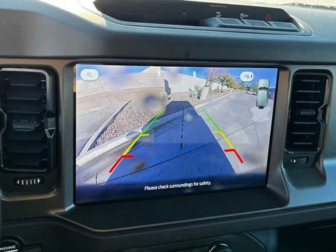 Used 2025 Ford Bronco Big Bend image 23