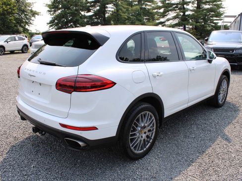 Used 2018 Porsche Cayenne Platinum Edition AWD/4WD image 7