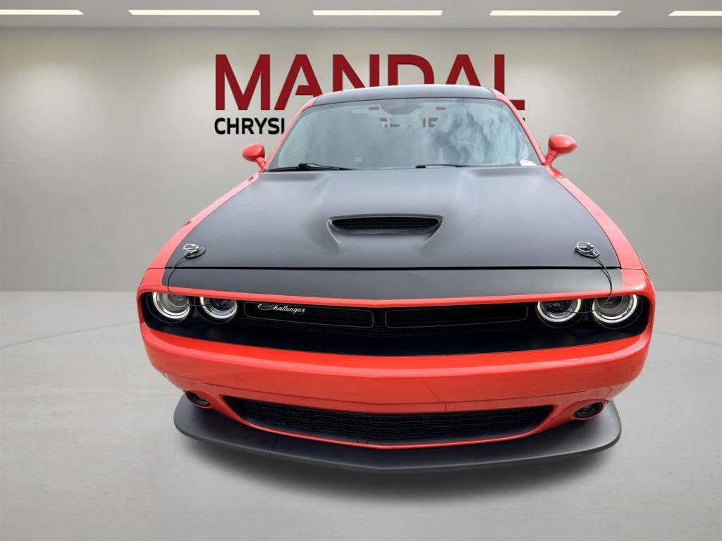 Used 2022 Dodge Challenger R/T w/ T/A Package RWD image 2