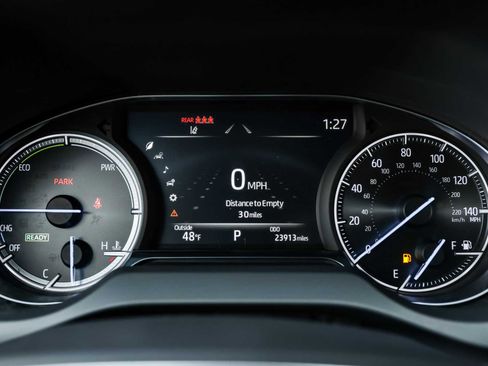 Used 2024 Toyota Venza Nightshade image 27