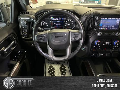 Used 2020 GMC Sierra 1500 Denali w/ Denali Ultimate Package AWD/4WD image 14