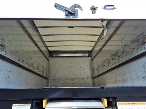 Used 2021 GMC Savana 3500 Extended w/ Power Convenience Package image 17