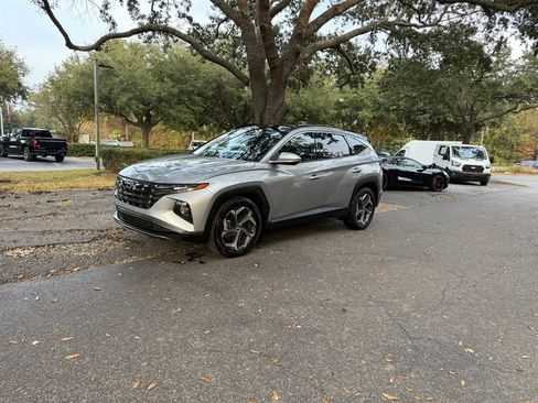Used 2023 Hyundai Tucson Limited image 2