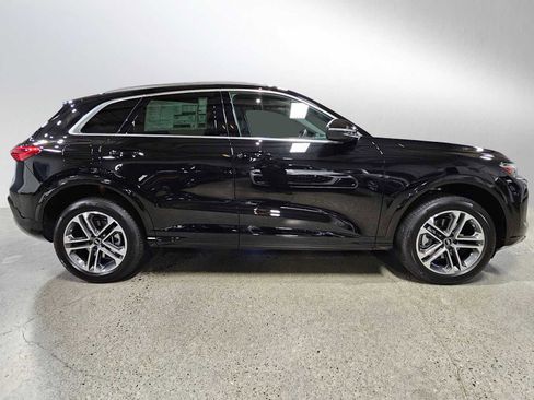 New 2025 Audi Q5 Premium image 2