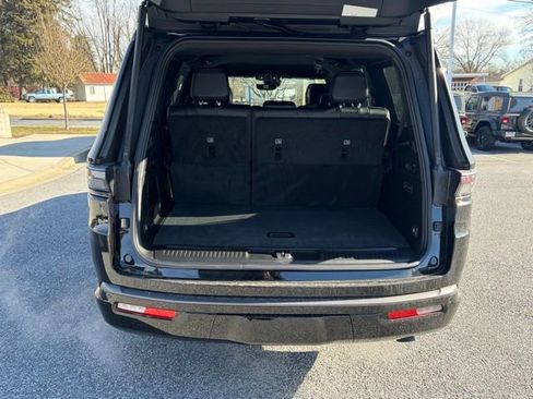 New 2026 Jeep Grand Wagoneer Limited image 7