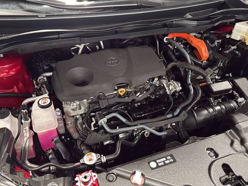 Used 2023 Toyota Sienna Limited AWD/4WD image 42