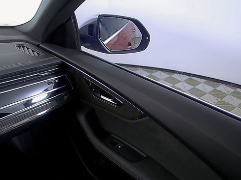 Used 2023 Audi SQ8 Premium Plus image 19