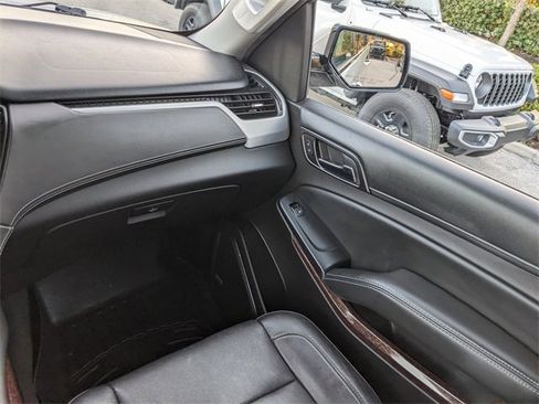 Used 2016 GMC Yukon SLT w/ Open Road Package image 16