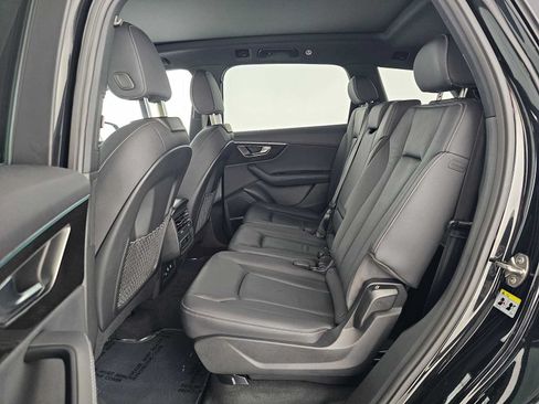 Used 2025 Audi Q7 3.0T Premium Plus AWD/4WD image 18