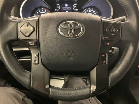 Used 2019 Toyota Sequoia Limited w/ Safety & Convenience Package image 18