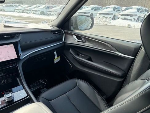 New 2026 Jeep Grand Cherokee L Limited image 39