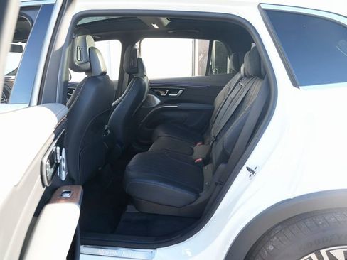 Used 2023 Mercedes-Benz EQS 450+ SUV image 32