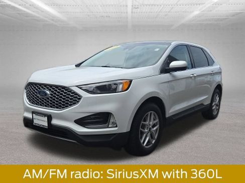 Certified 2023 Ford Edge SEL w/ Convenience Package AWD/4WD image 4