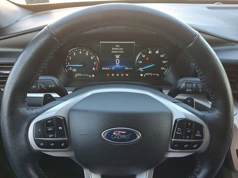 Used 2021 Ford Explorer XLT w/ Class III Trailer Tow Package image 19