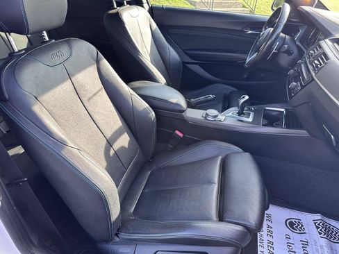 Used 2018 BMW M2 RWD image 20