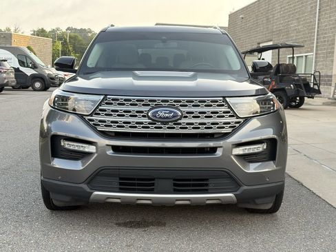 Used 2022 Ford Explorer Limited w/ Equipment Group 301A RWD image 8