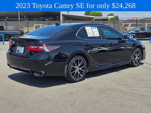 Used 2023 Toyota Camry SE w/ Convenience Package FWD image 8
