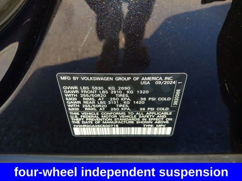 Used 2025 Volkswagen Atlas SE image 30