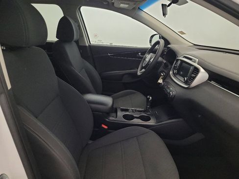 Used 2018 Kia Sorento AWD image 21