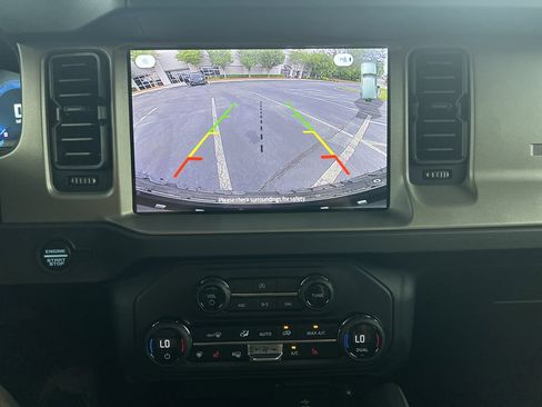 New 2026 Ford Bronco Outer Banks w/ Sasquatch Package AWD/4WD image 5