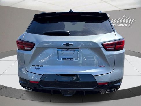 Used 2023 Chevrolet Blazer RS w/ Enhanced Convenience Package FWD image 5