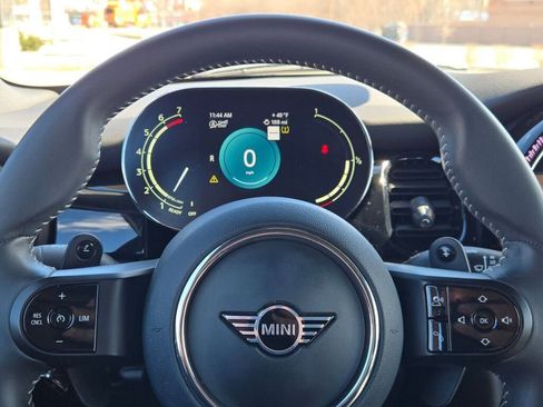 Used 2023 MINI Cooper S FWD image 29