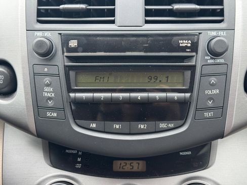 Used 2006 Toyota RAV4 2WD image 14