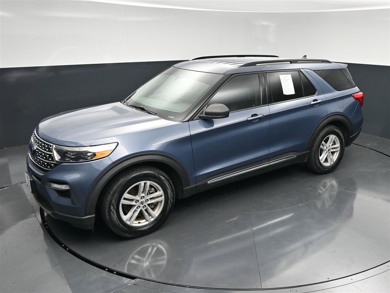 Used 2021 Ford Explorer XLT w/ Equipment Group 202A RWD image 19