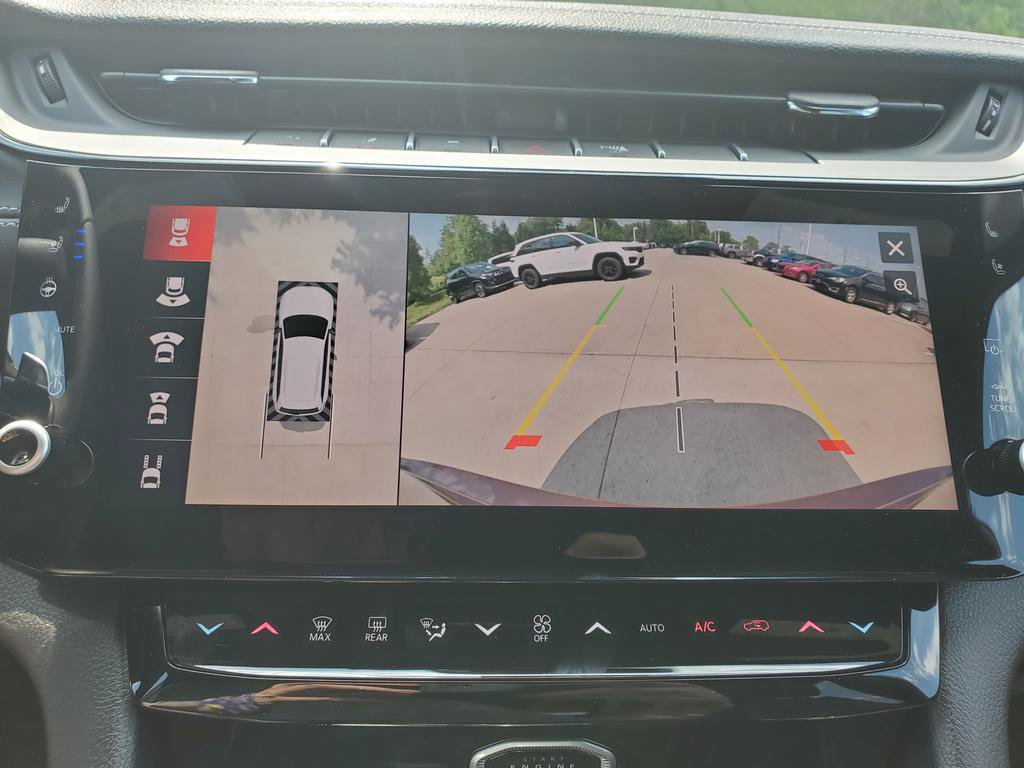 New 2026 Jeep Grand Cherokee Limited AWD/4WD image 11