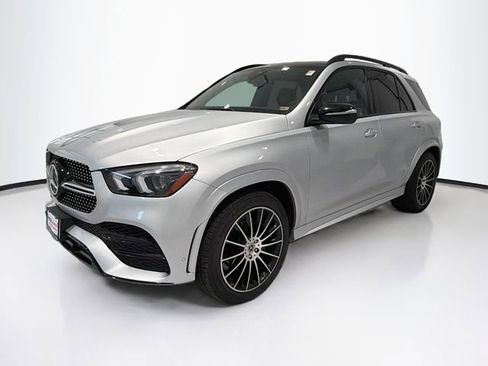 Used 2021 Mercedes-Benz GLE 350 4MATIC image 3