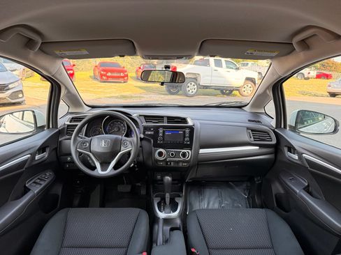 Used 2019 Honda Fit LX image 2