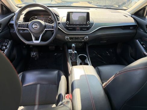 Used 2023 Nissan Altima 2.5 SR FWD image 14
