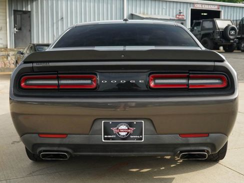 Used 2016 Dodge Challenger R/T w/ Blacktop Package RWD image 18