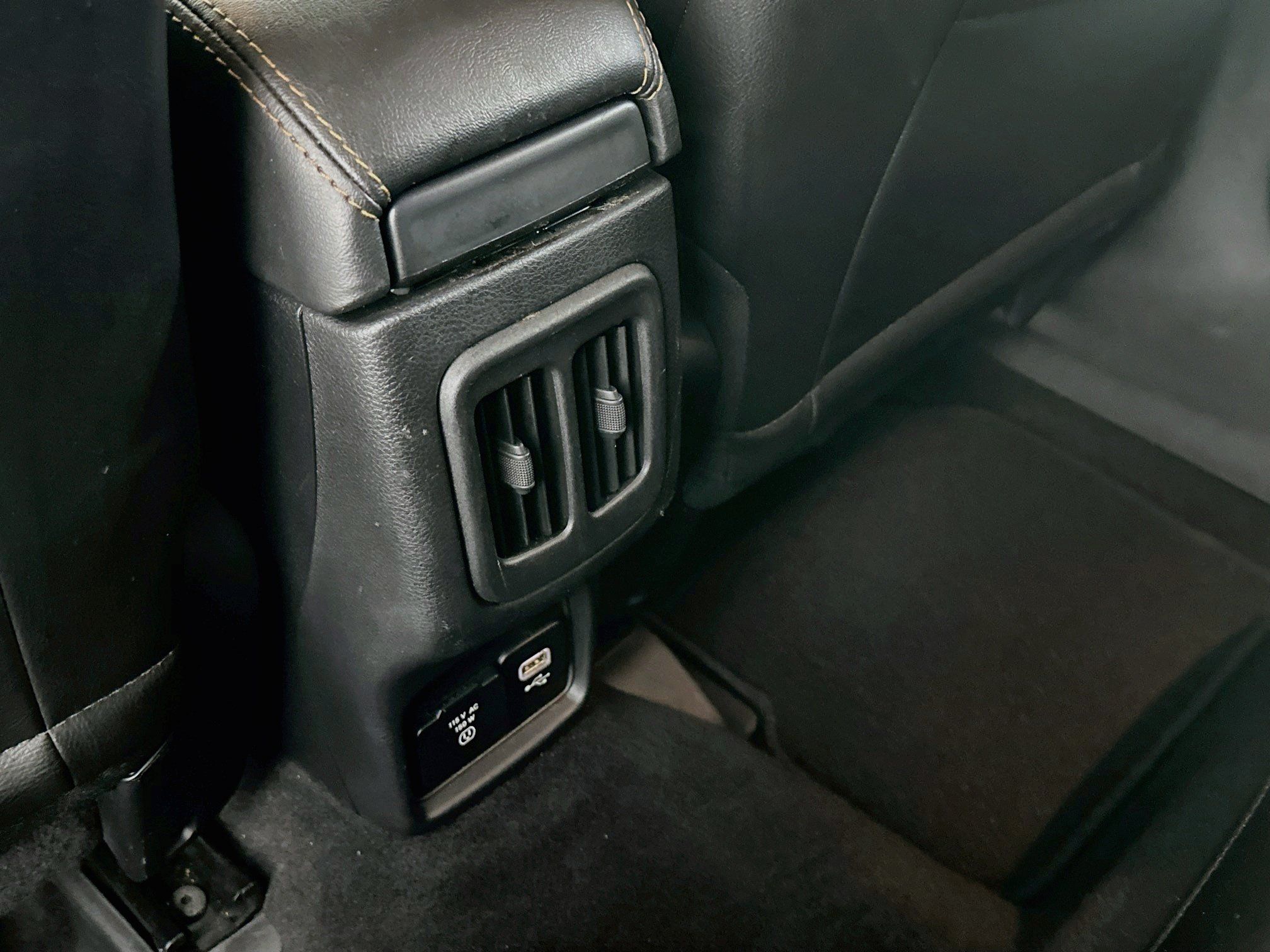 Used 2018 Jeep Compass Limited AWD/4WD image 27
