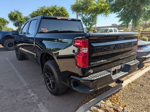 Used 2023 Chevrolet Silverado 1500 Custom image 8