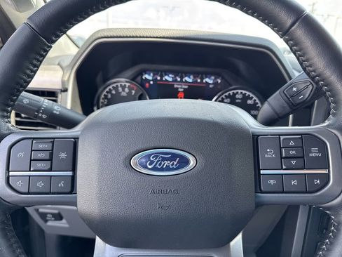 Certified 2022 Ford F150 XLT w/ Equipment Group 302A High image 34