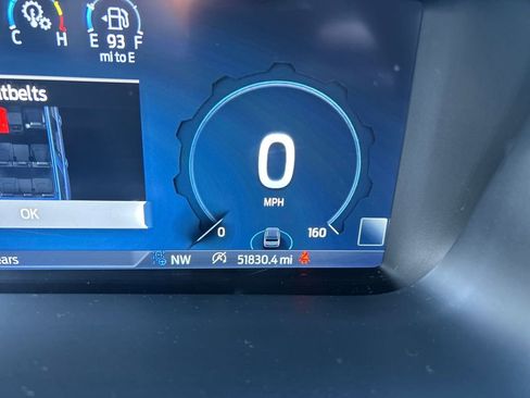 Used 2024 Ford Expedition Platinum image 17