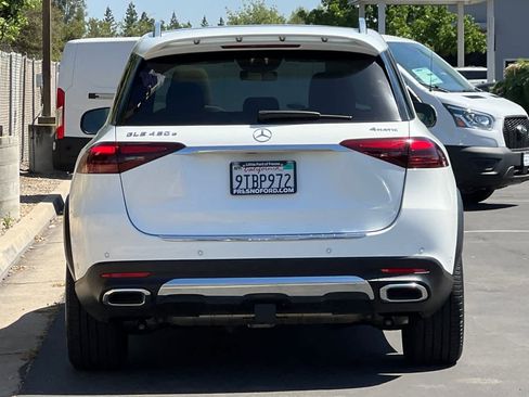 Used 2025 Mercedes-Benz GLE 450e 4MATIC image 7