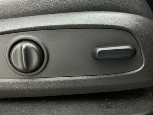 Used 2018 GMC Terrain Denali w/ Advanced Safety Package FWD image 42