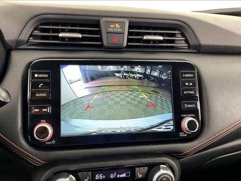 Used 2025 Nissan Versa SR w/ Trunk Package FWD image 30