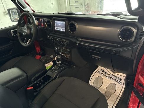 Used 2022 Jeep Wrangler Sport S image 29