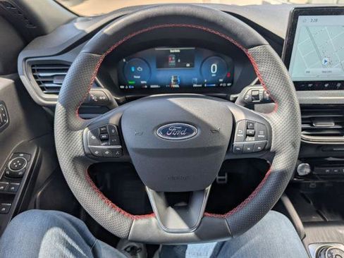 Certified 2024 Ford Escape ST-Line Elite AWD/4WD image 15